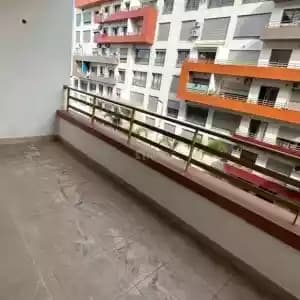 appartement-a-louer-03305