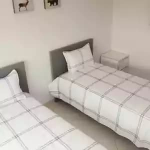 appartement-location-de-vacances-03702