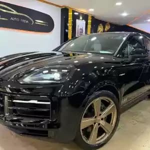 images-porsche-cayenne-hybrid-06489