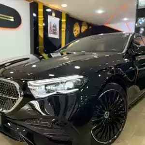 images-mercedes-benz-classe-e-300-de-06490