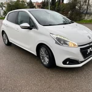 images-peugeot-208-07039