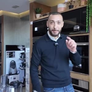 video-hotte-four-encastre-07136