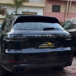 video-porsche-cayenne-07643