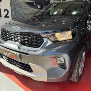 images-kia-essence-boite-auto-9cv-garagee-doccasion-sonet-81300-07695