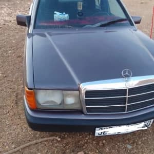 images-mercedes-benz-voitures-doccasion-mercedes-190-10763