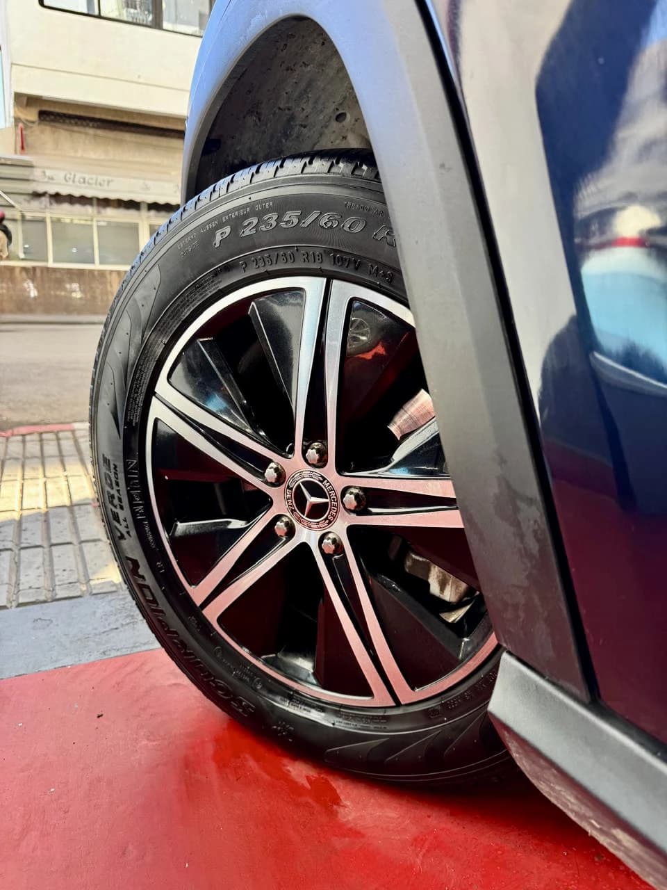 carousel-8