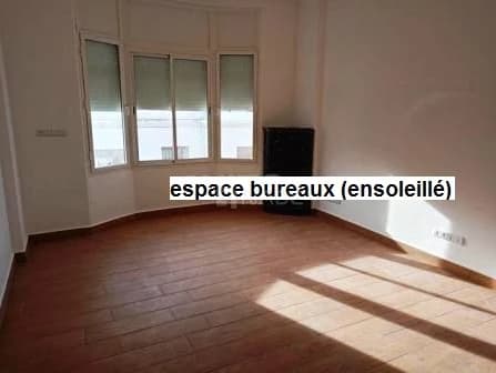 bureaux-a-louer-03394