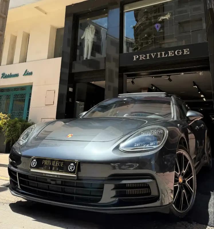 images-porsche-panamera-essence-hybride-automobile-porsche-panamera-porsche-automatique-06258