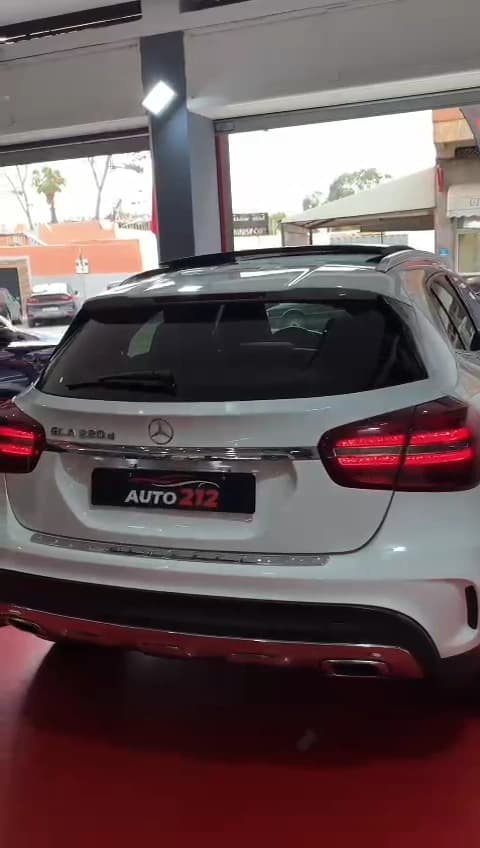 video-mercedes-classe-gla-2019-voiture-d-occasion-amg-line-plus-06265
