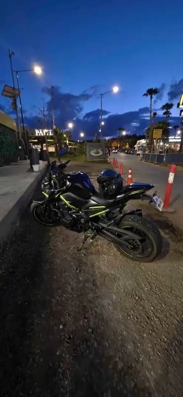 images-moto-z900r-06298