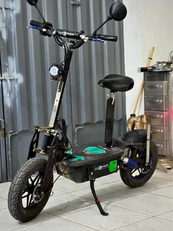 images-velos-trottinette-electrique-06346