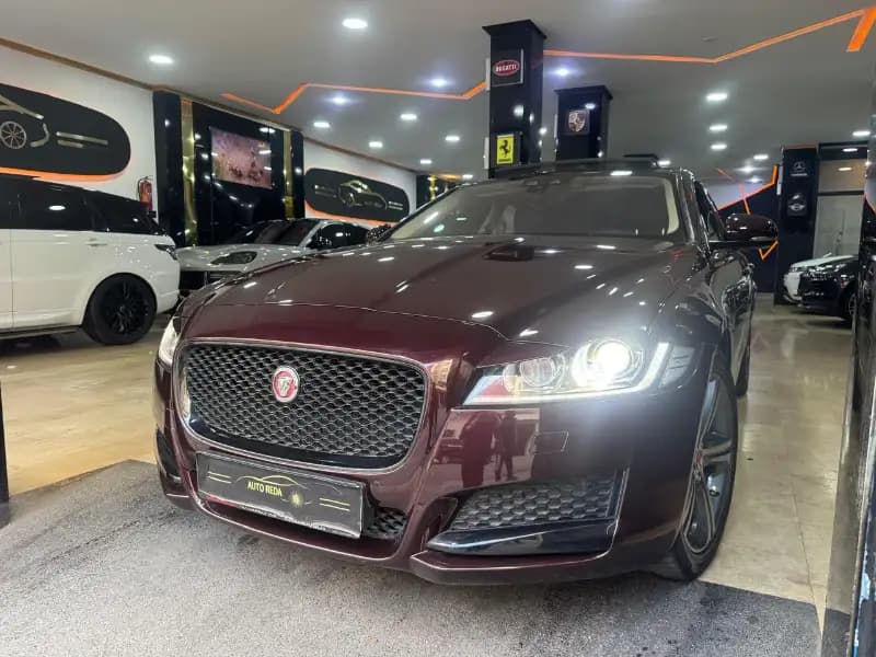 images-jaguar-xf-06511