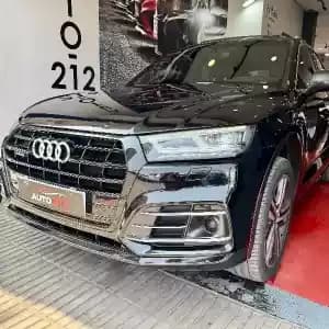 images-audi-2017-voiture-d-occasion-q5-s-line-importe-neuf-06435