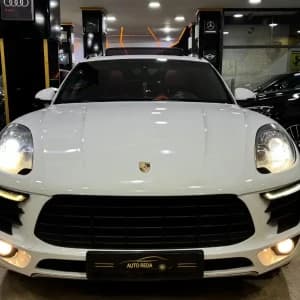 images-porsche-diesel-boite-automatique-12-cv-2016-voiture-d-occasion-macan-s-140000km-06011