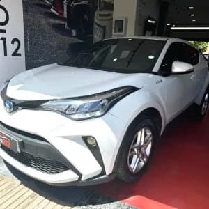 images-toyota-hybride-10-cv-2023-chr-1-er-main-58300-km-06604