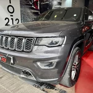 images-jeep-grand-cherokee-diesel-12-cv-v6-06655