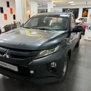 images-pick-up-mitsubishi-l200-07001