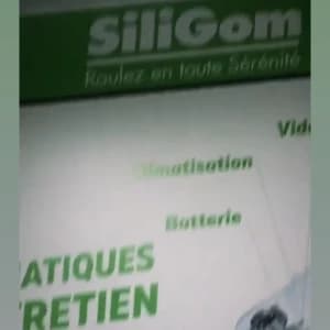 video-centre-auto-07054