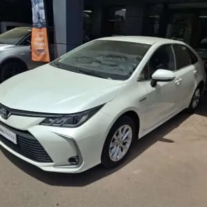 images-toyota-corolla-07066