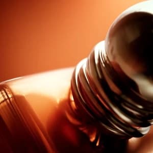 video-parfums-stronger-with-you-07573