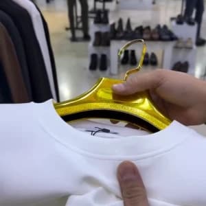 video-sweat-a-capuche-07814
