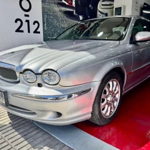 images-jaguar-essence-garage-voiture-occasion-x-type-14-cv-51700-km-07919