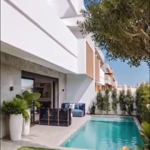 video-immobilier-villas-a-vendre-villas-10877