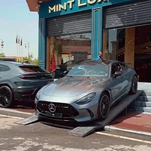 video-mercedes-amg-gt-63-11064