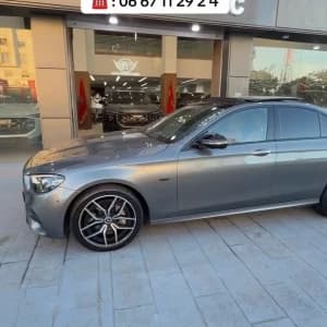 video-mercedes-classe-e-300-11151