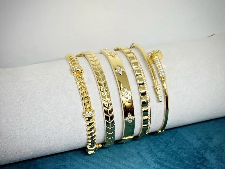 montres-et-bijoux-04473