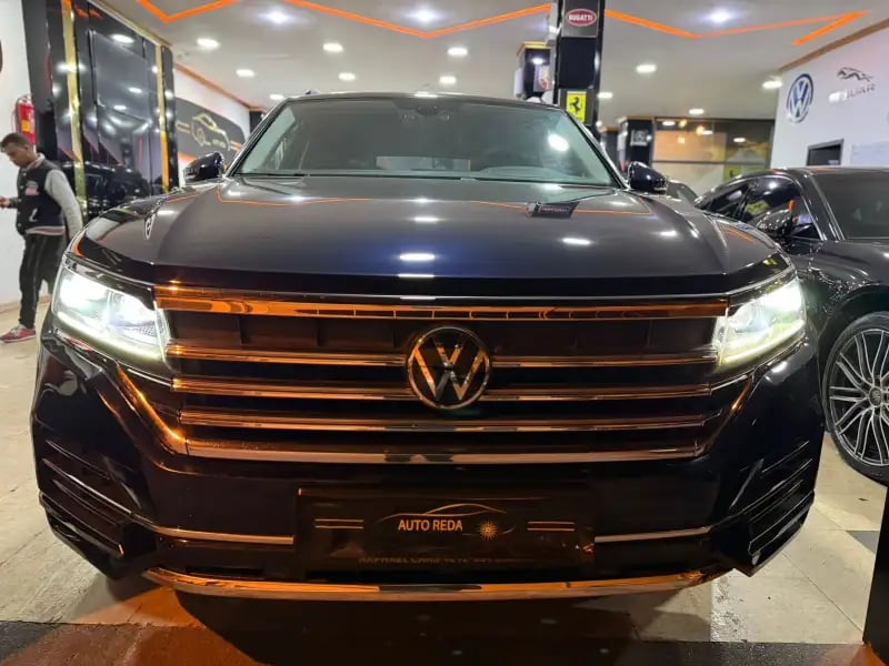 images-touareg-diesel-boite-automatique-12-cv-450001-500000-km-voiture-occasion-05766