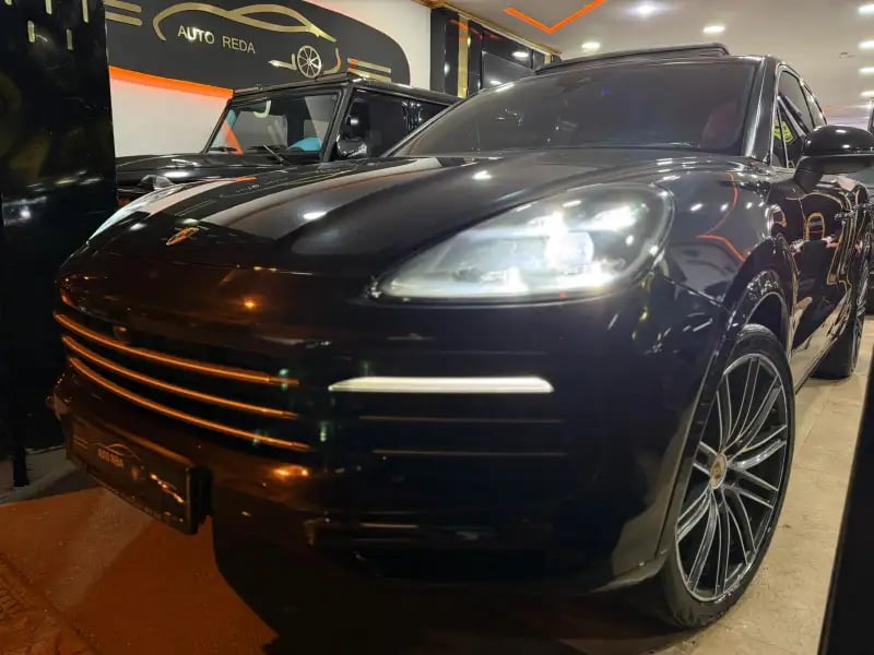 images-porsche-cayenne-diesel-hybride-17-cv-80001-90000-km-voiture-occasion-porsche-cayenne-12cv-05767