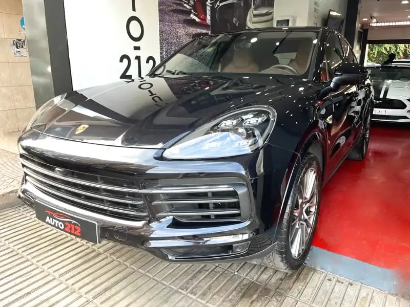 images-porsche-cayenne-hybride-2022-porsche-cayenne-1er-main-16816-17cv-05772