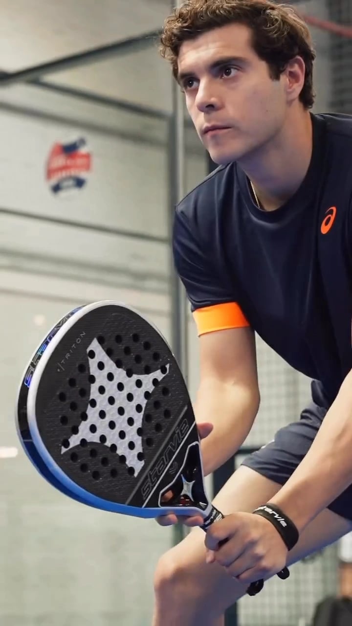 video-raquette-de-padel-triton-pro-05854