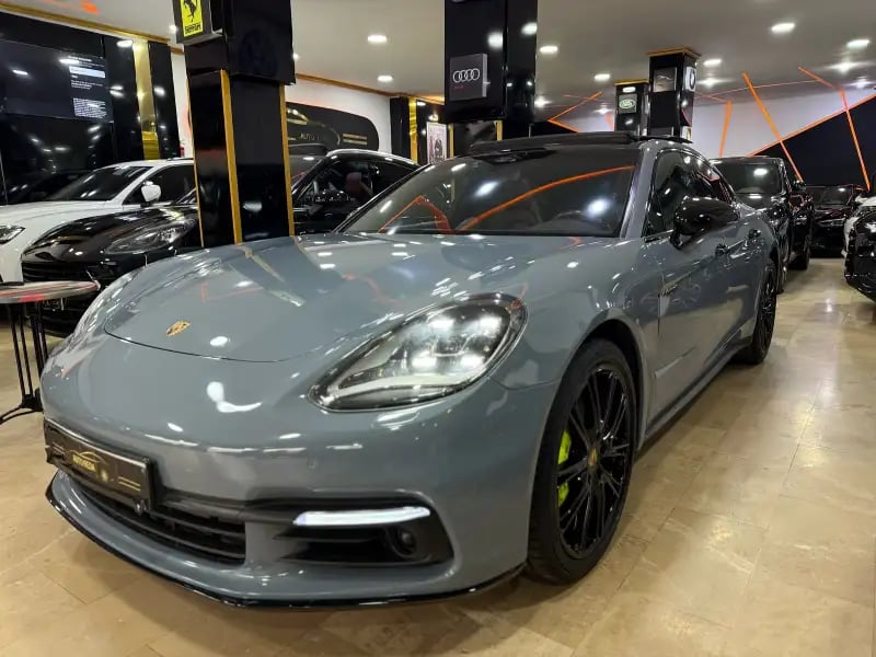images-porsche-panamera-hybride-17-cv-2020-80001-90000-km-tout-option-importee-neuf-voiture-d-occasion-06167